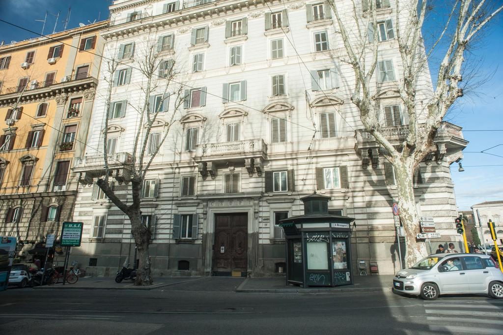 Crossing Roma 1 Hotel Exterior foto